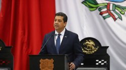 cabeza_de_vaca_renuncia_ciudadania_estadounidense_7c3cf234ca