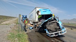 choque_trailer_derrame_d39bb49926