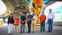 entrega_gobernador_mural_de_trazos_mundialistas_5793d7394e