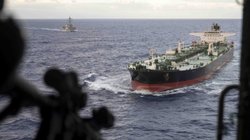 eua_intecepta_buque_aquila_ii_257a6df845