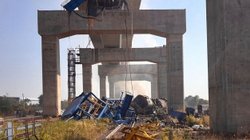 grua_tren_tailandia_566744dfca