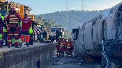 identifican_41_43_victimas_descarrilamiento_tren_espana_f7106dd216