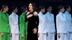 laura_pausini_jjoo_7f5e3c4491