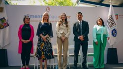 mariana_rodriguez_cuatro_lactarios_50fbcc9ffd