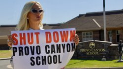 paris_hilton_apoya_denuncias_maltrato_internados_en_utah_f06eb46b62