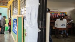 peru_arranca_elecciones_presidenciales_con_35_candidatos_9e81124d1c