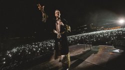 robbie_williams_numero_uno_album_f98eb0f4b4